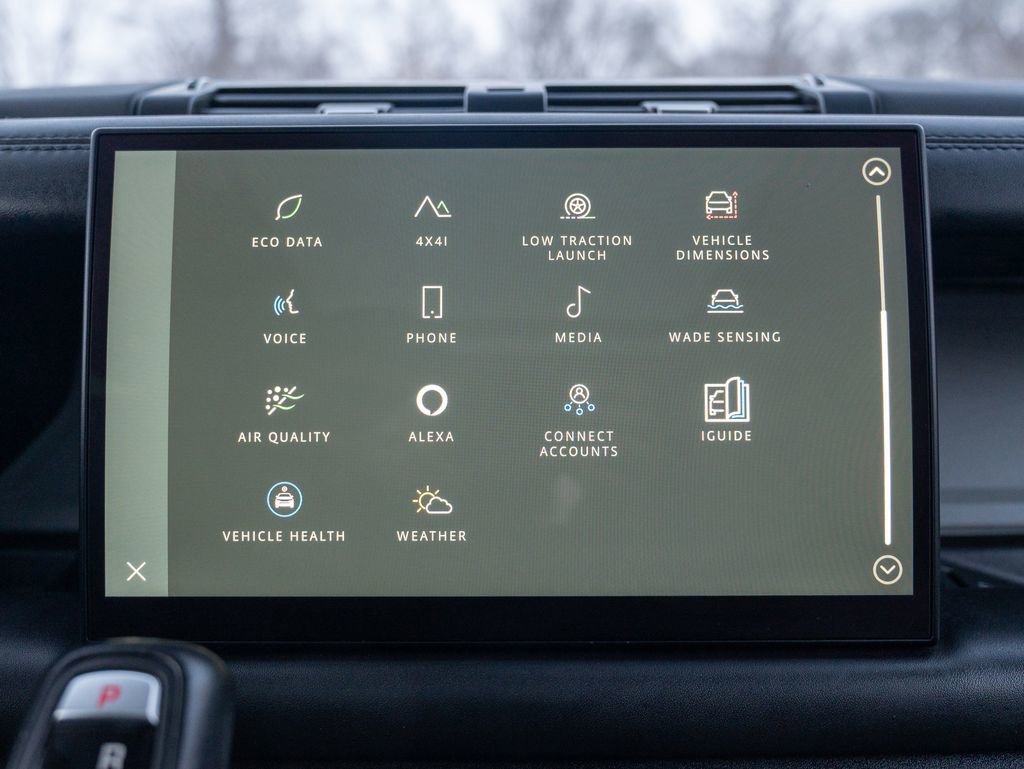 Certified 2023 Land Rover Defender 130 SE image 24