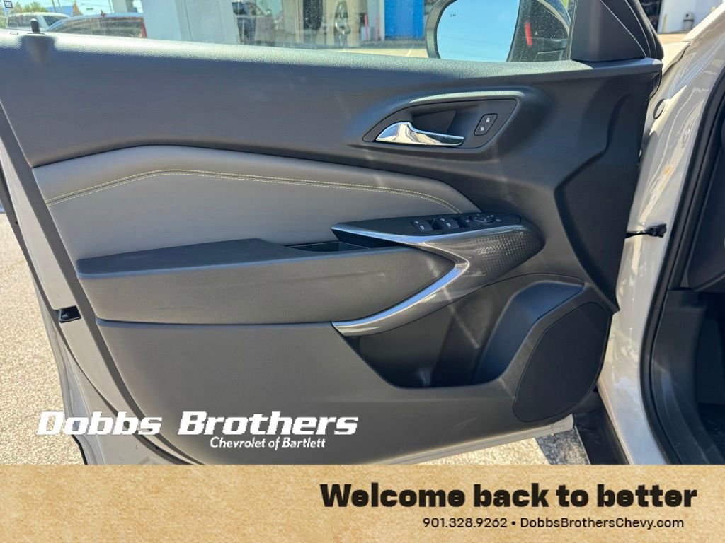 New 2026 Chevrolet Trax ACTIV w/ Driver Confidence Package FWD image 12