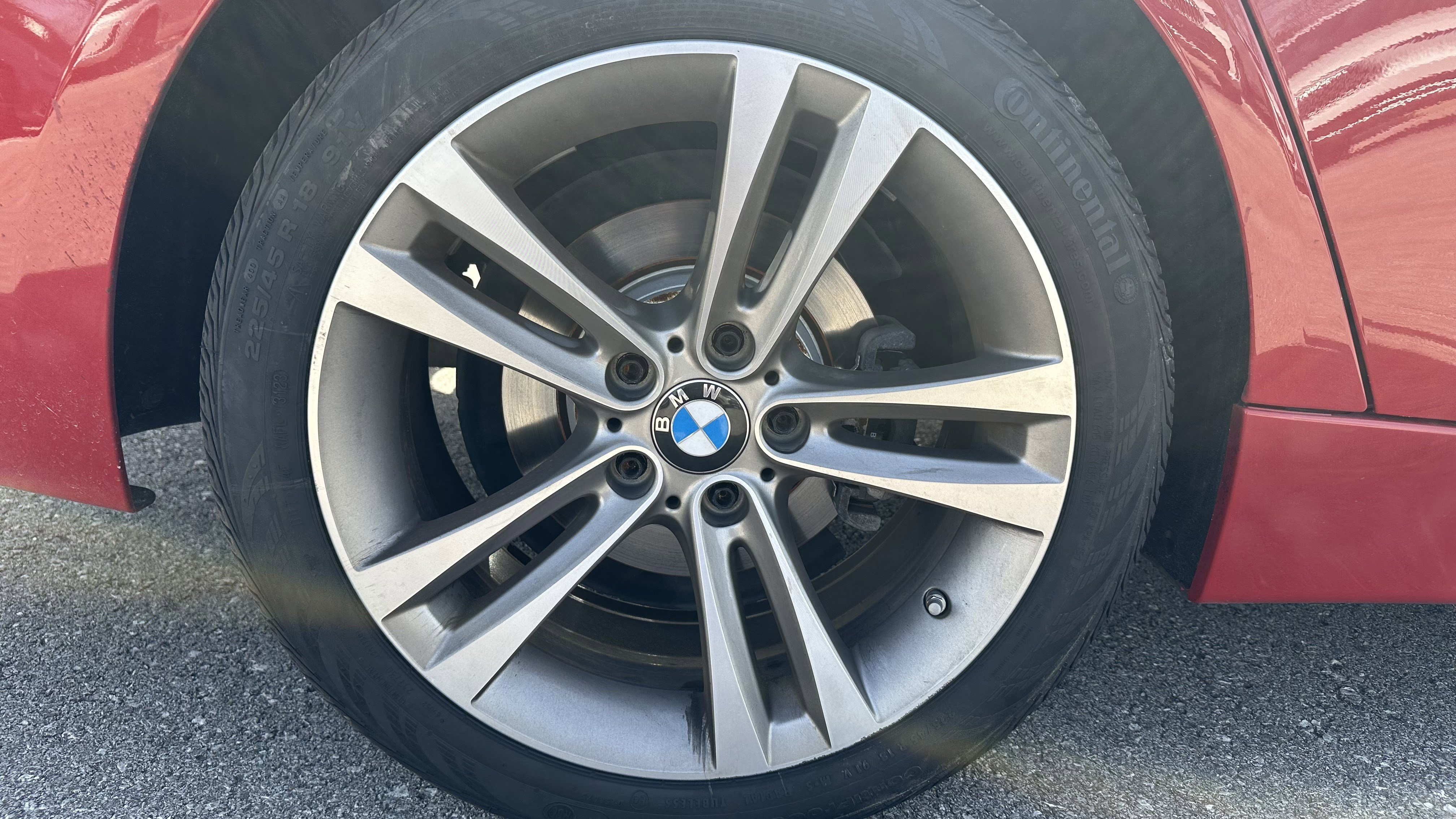 Used 2018 BMW 330i xDrive Sedan image 14