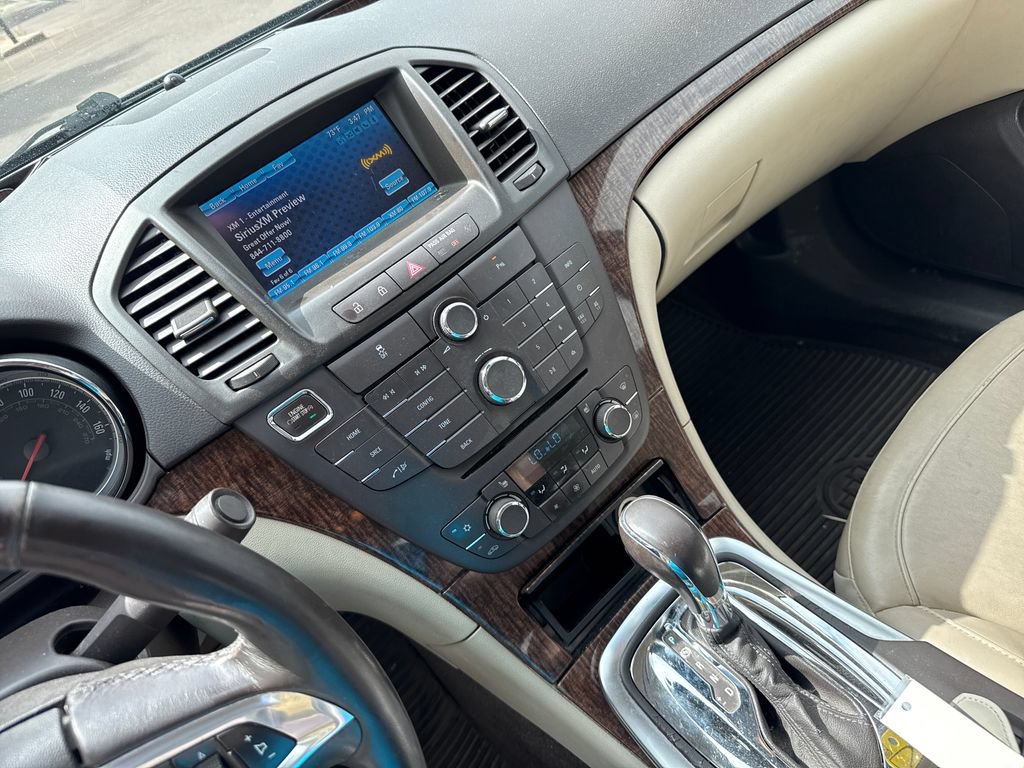 Used 2013 Buick Regal Premium FWD image 17