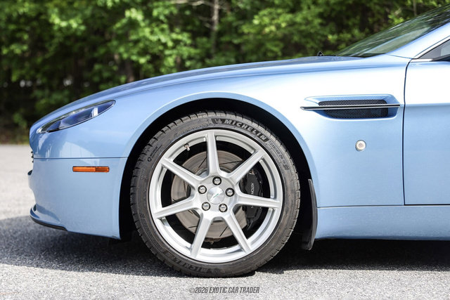 Used 2007 Aston Martin V8 Vantage Roadster RWD image 54