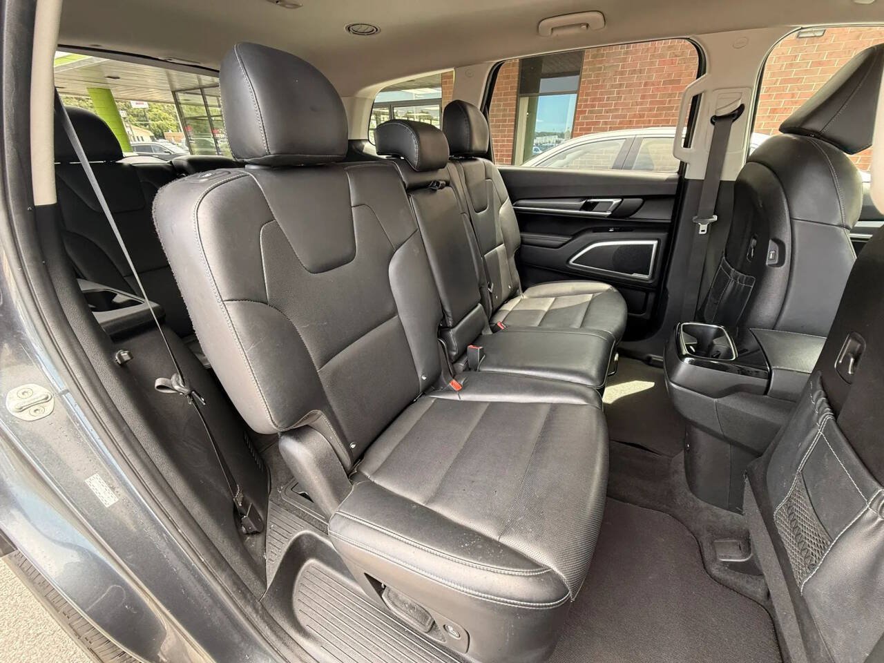 Used 2022 Kia Telluride LX AWD/4WD image 18