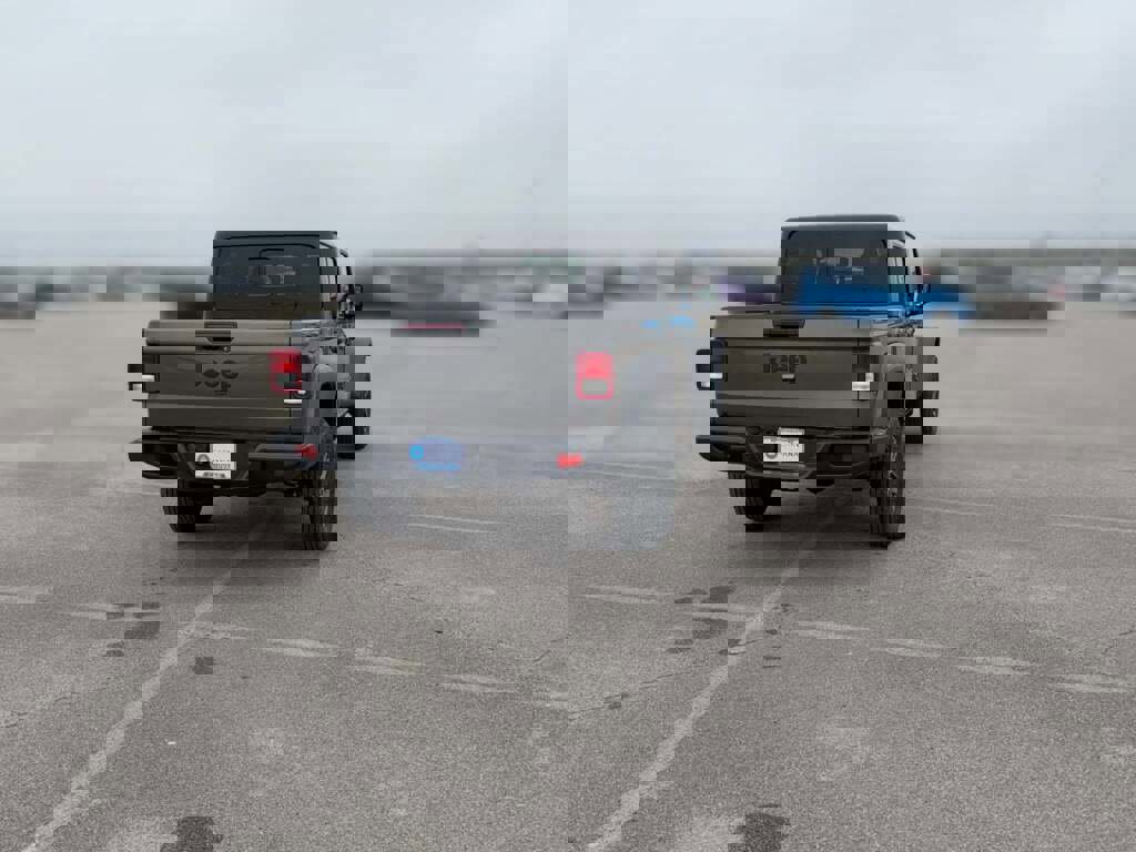 New 2026 Jeep Gladiator Sport image 11