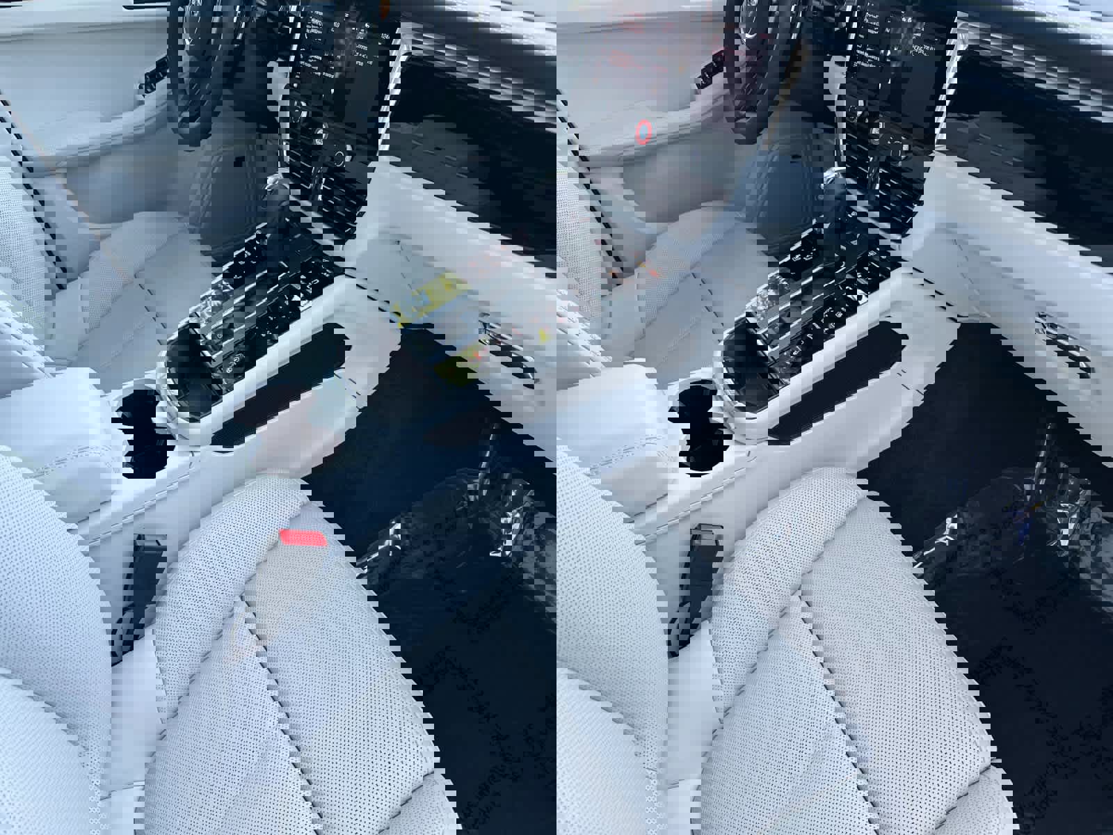 New 2026 Porsche Macan AWD/4WD image 17