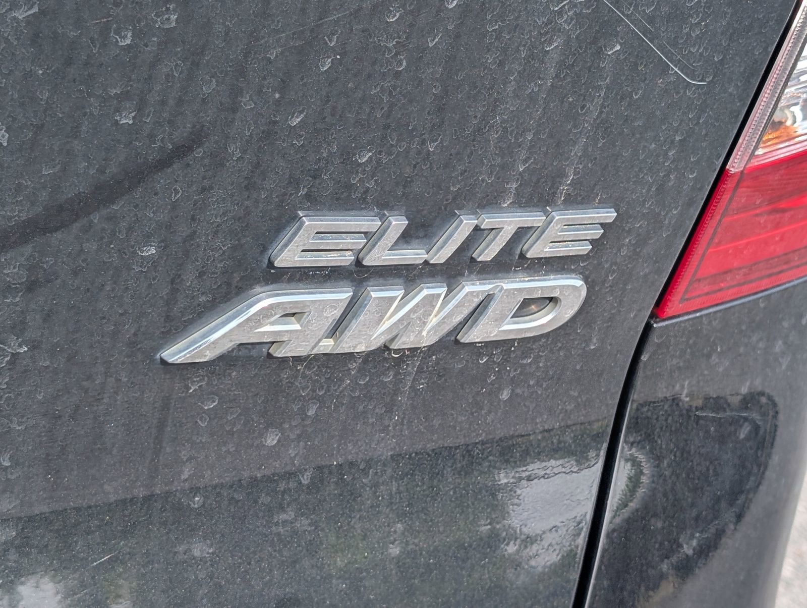 Used 2020 Honda Pilot Elite image 6