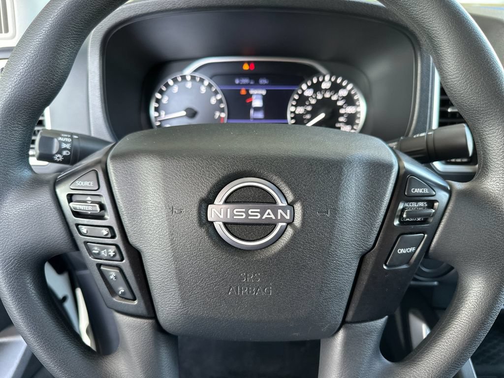 Used 2023 Nissan Frontier SV RWD image 21