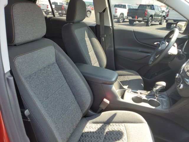 Certified 2024 Chevrolet Equinox LT w/ LPO, Floor Liner Package FWD image 26