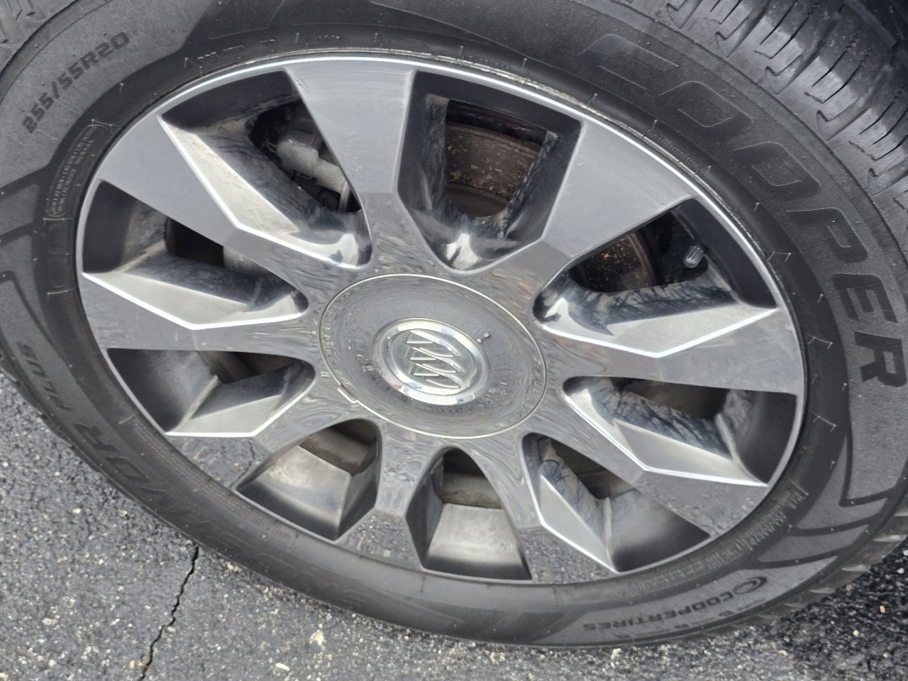 Used 2017 Buick Enclave Premium w/ Experience Buick Package image 12