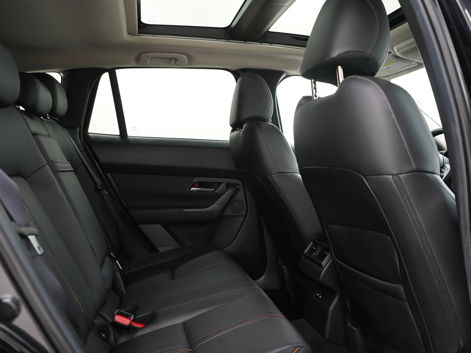 Used 2024 MAZDA CX-50 AWD 2.5 Turbo w/ Weather Package image 12