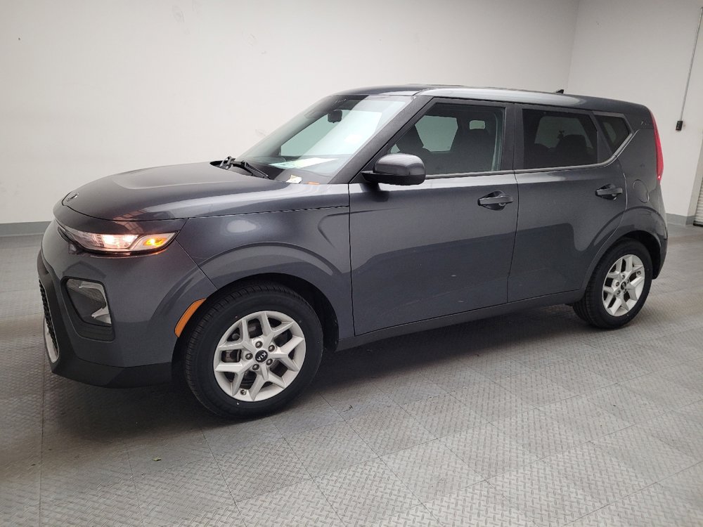 Used 2020 Kia Soul S image 2