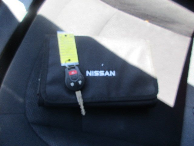 Used 2010 Nissan Rogue S Krom Edition AWD/4WD image 26