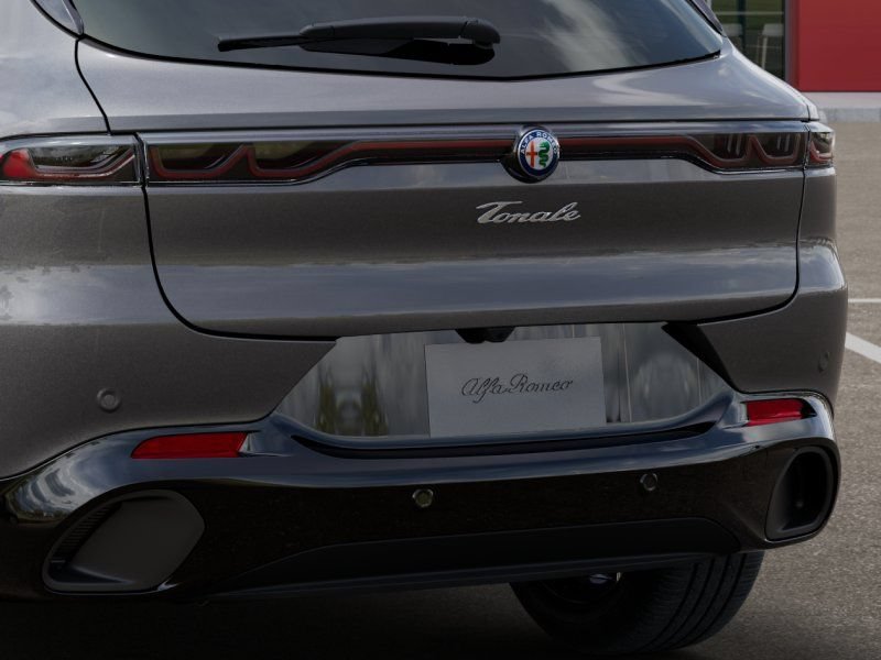 New 2026 Alfa Romeo Tonale AWD/4WD image 13