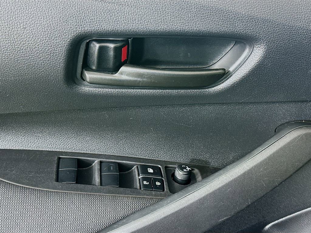 Used 2024 Toyota Corolla LE FWD image 18