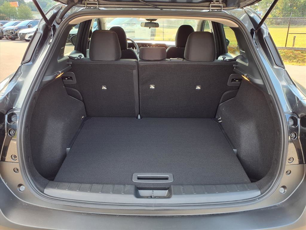 New 2026 Nissan Kicks SV image 26