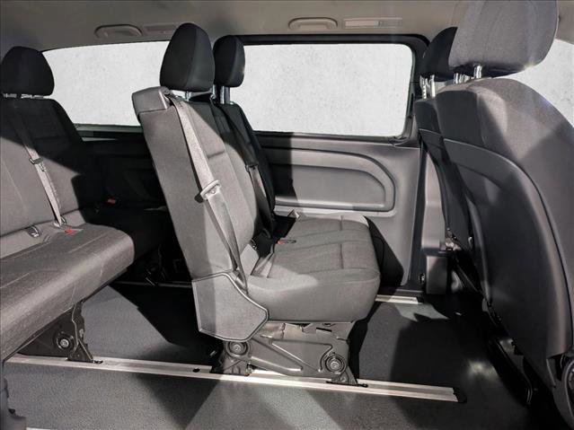 Used 2020 Mercedes-Benz Metris Passenger image 26