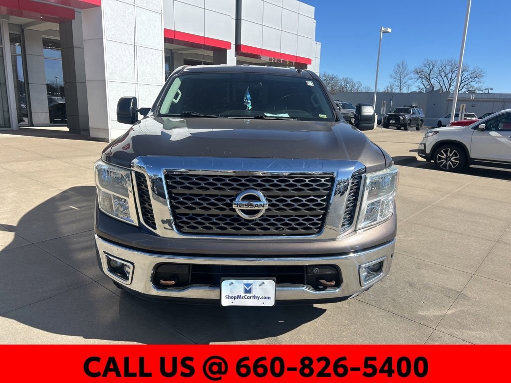Used 2017 Nissan Titan SV image 2