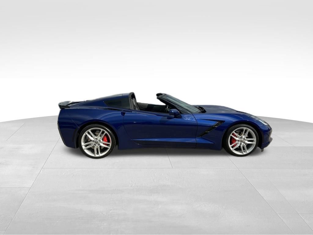 Used 2018 Chevrolet Corvette Stingray Coupe w/ 1LT image 6