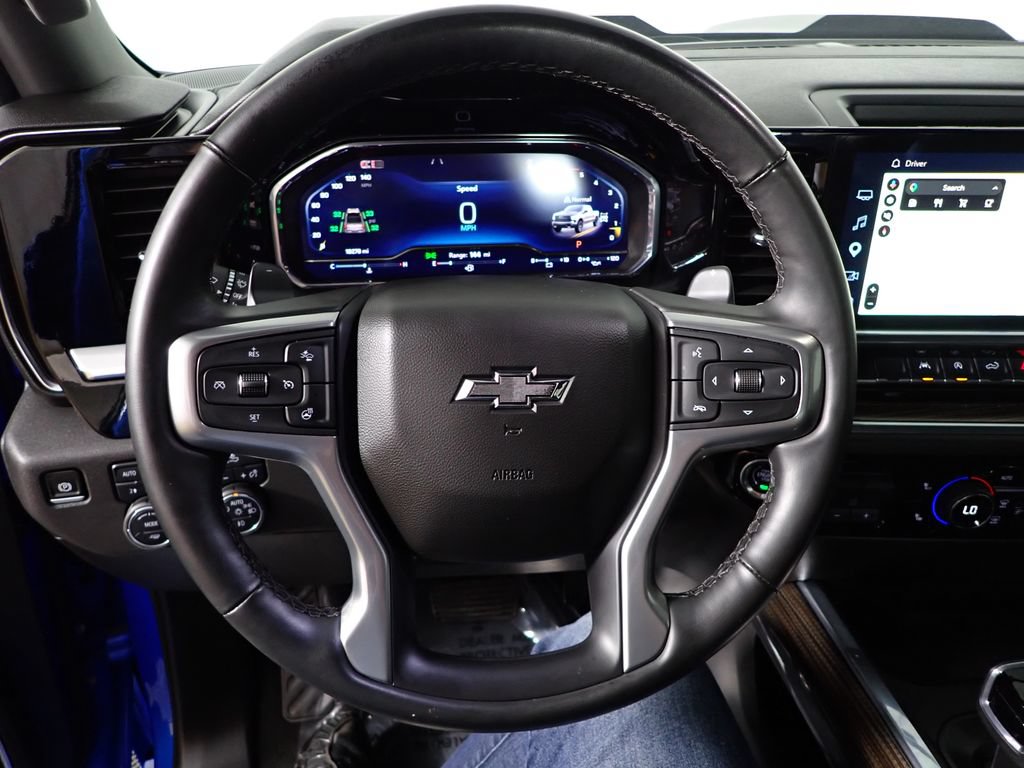 Used 2025 Chevrolet Silverado 1500 LT Trail Boss w/ Convenience Package II AWD/4WD image 26