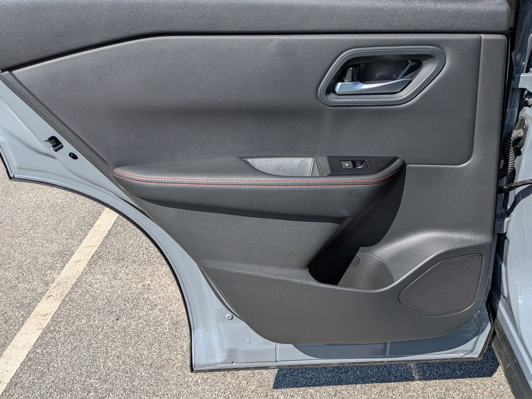 Certified 2026 Nissan Rogue SV image 25