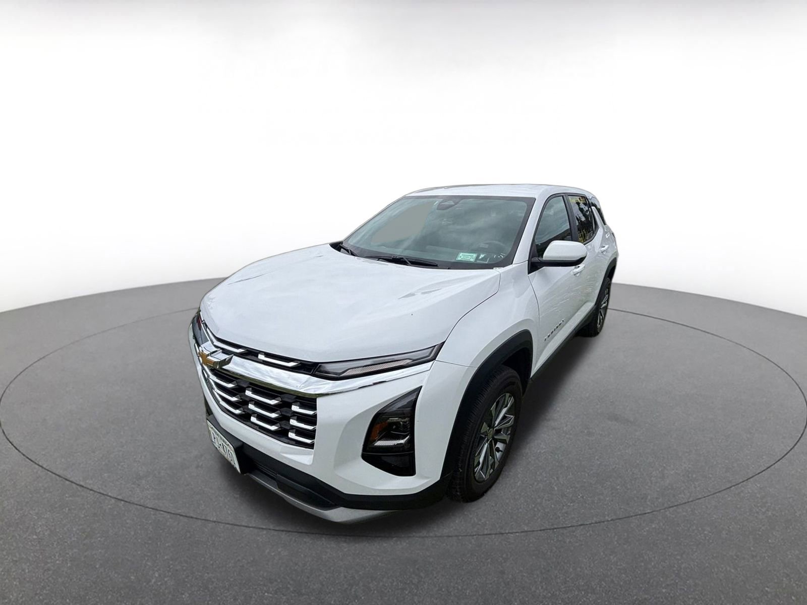 Used 2025 Chevrolet Equinox LT FWD image 7