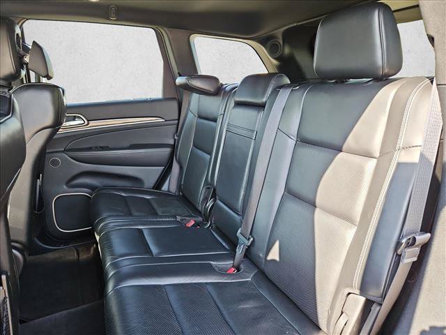 Used 2017 Jeep Grand Cherokee Overland RWD image 20