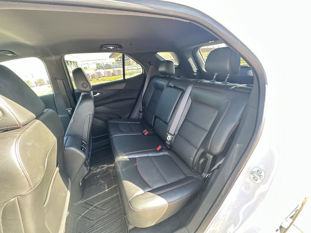 Certified 2024 Chevrolet Equinox RS w/ RS Leather Package AWD/4WD image 24