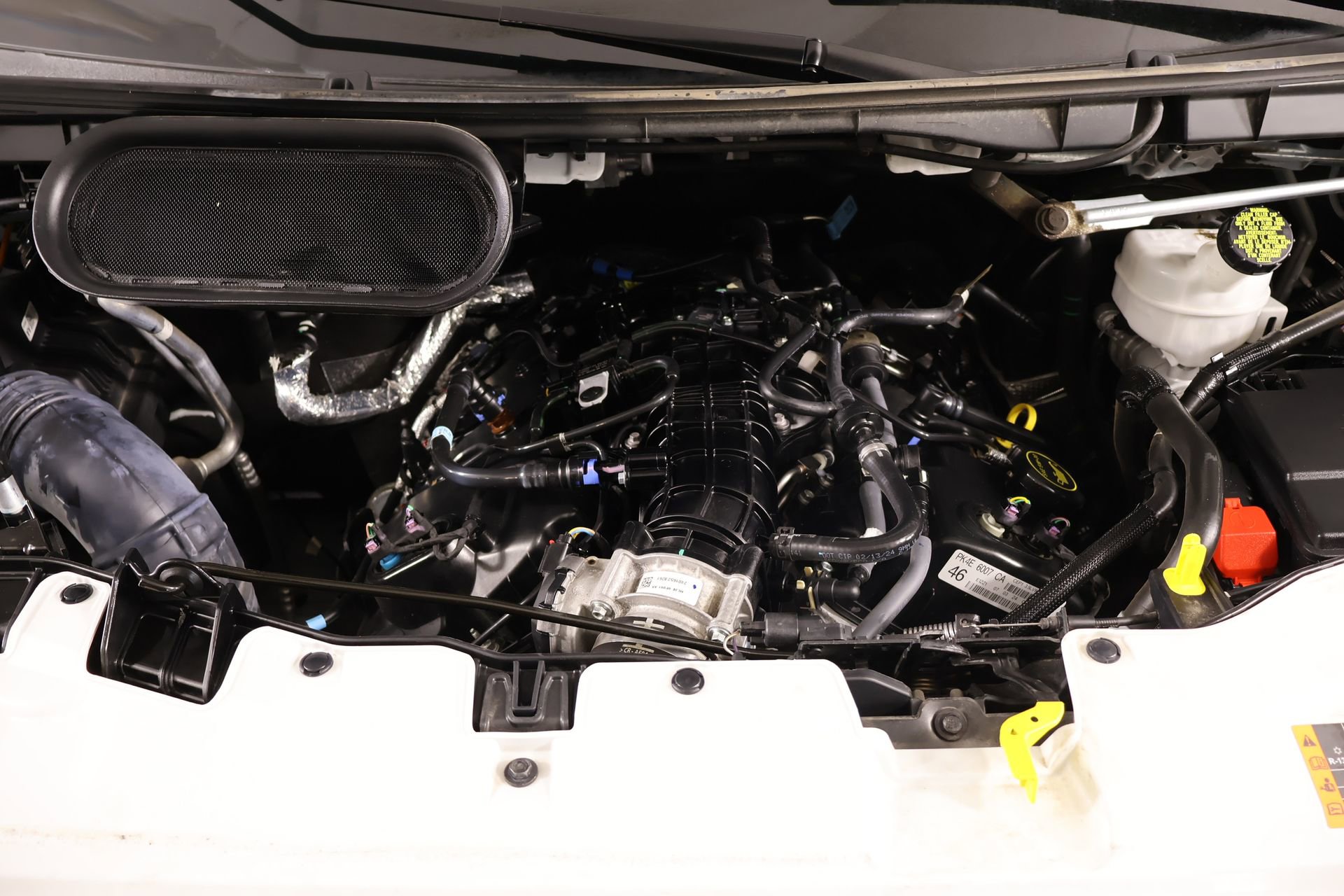 Used 2024 Ford Transit 350 XLT image 18