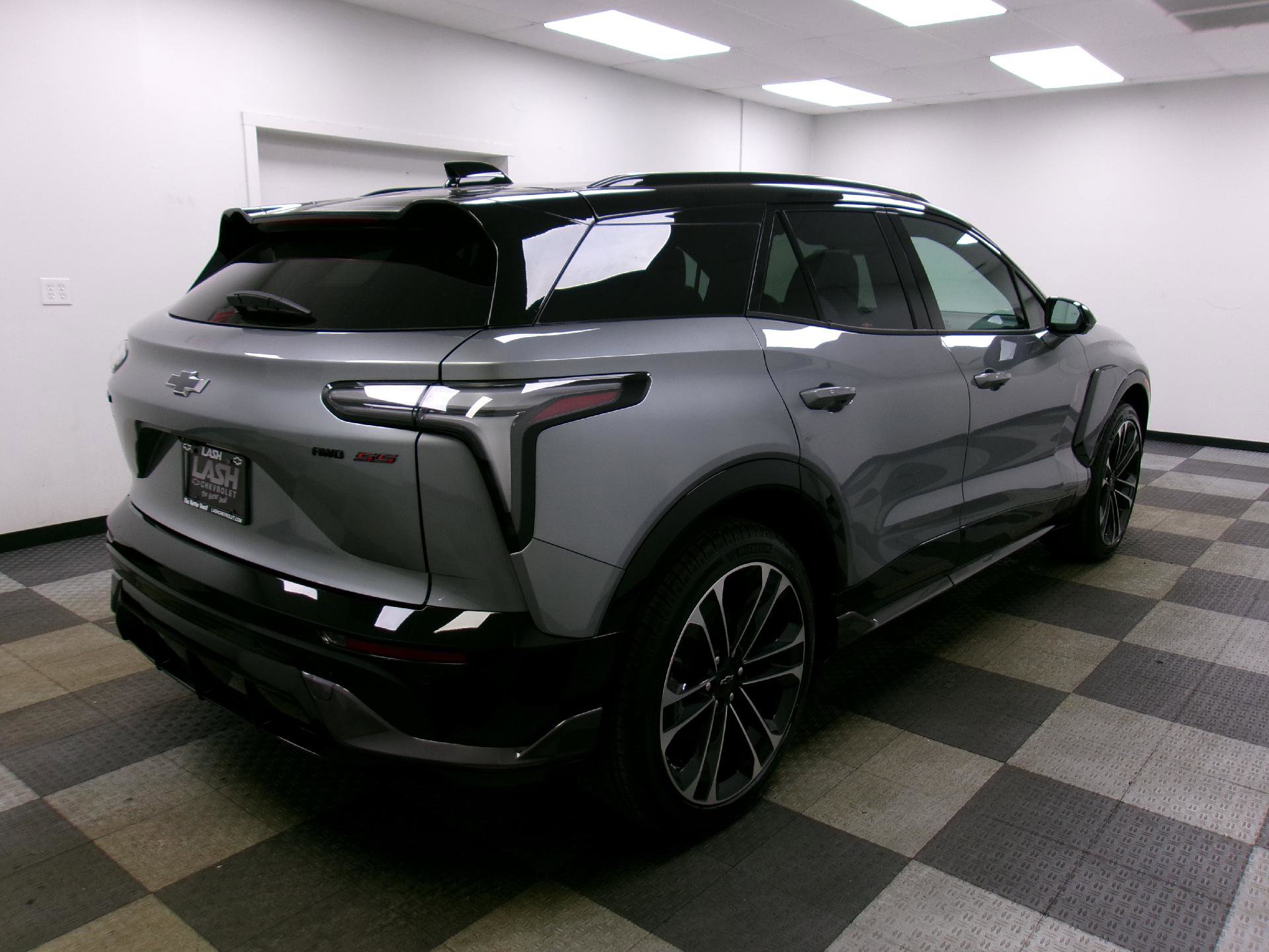 New 2026 Chevrolet Blazer EV SS AWD/4WD image 14