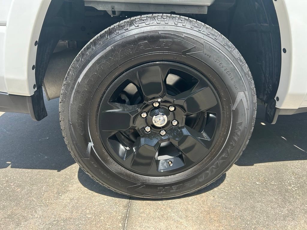 Used 2025 RAM 1500 Big Horn RWD image 26