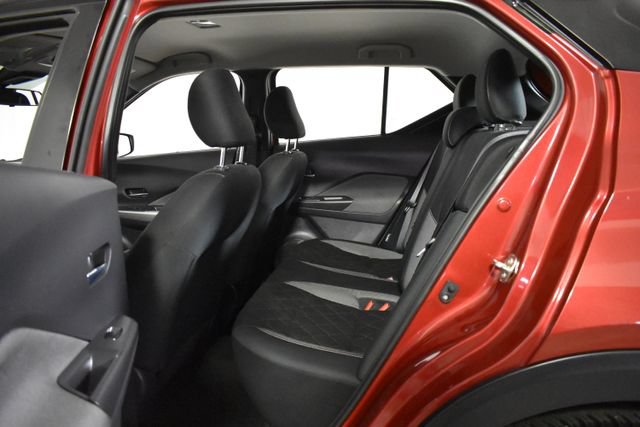 Used 2020 Nissan Kicks SV FWD image 27