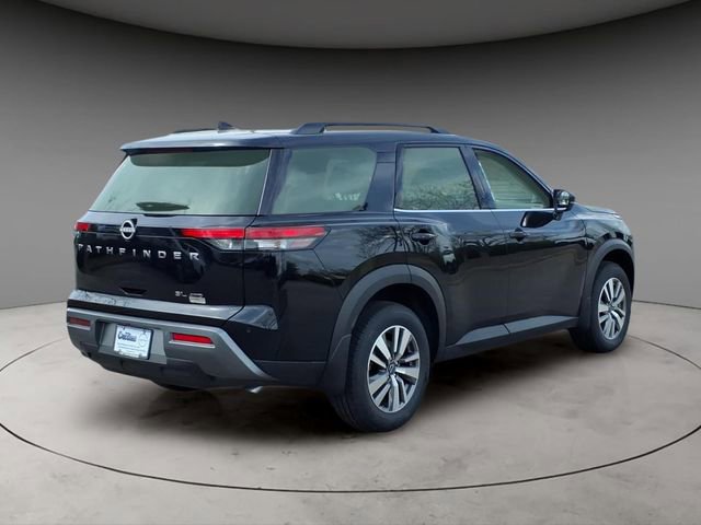 New 2026 Nissan Pathfinder SL image 9