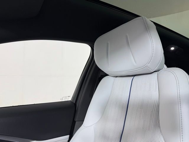 New 2026 Cadillac Lyriq Sport RWD image 21