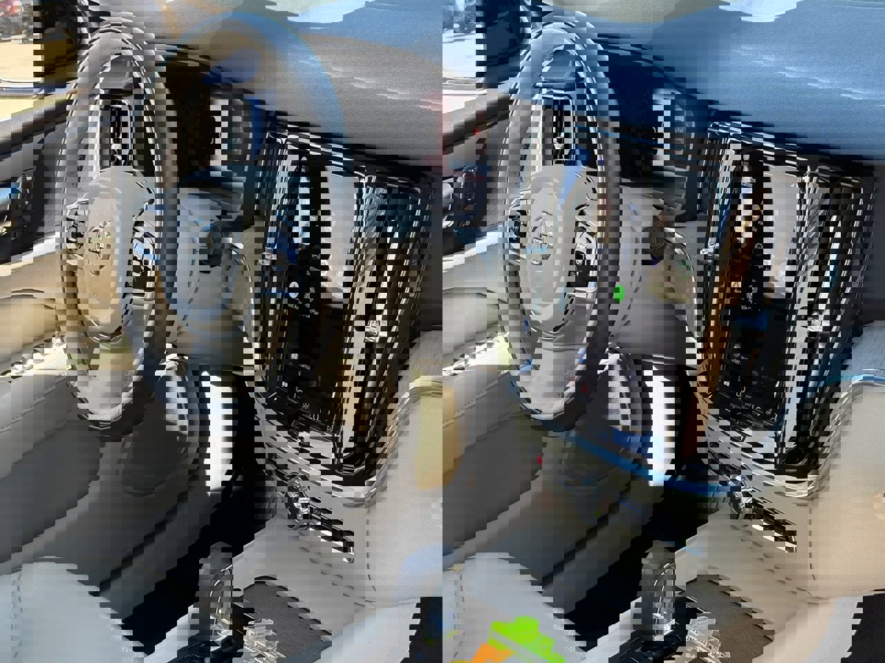 Certified 2023 Volvo S60 B5 Plus image 31