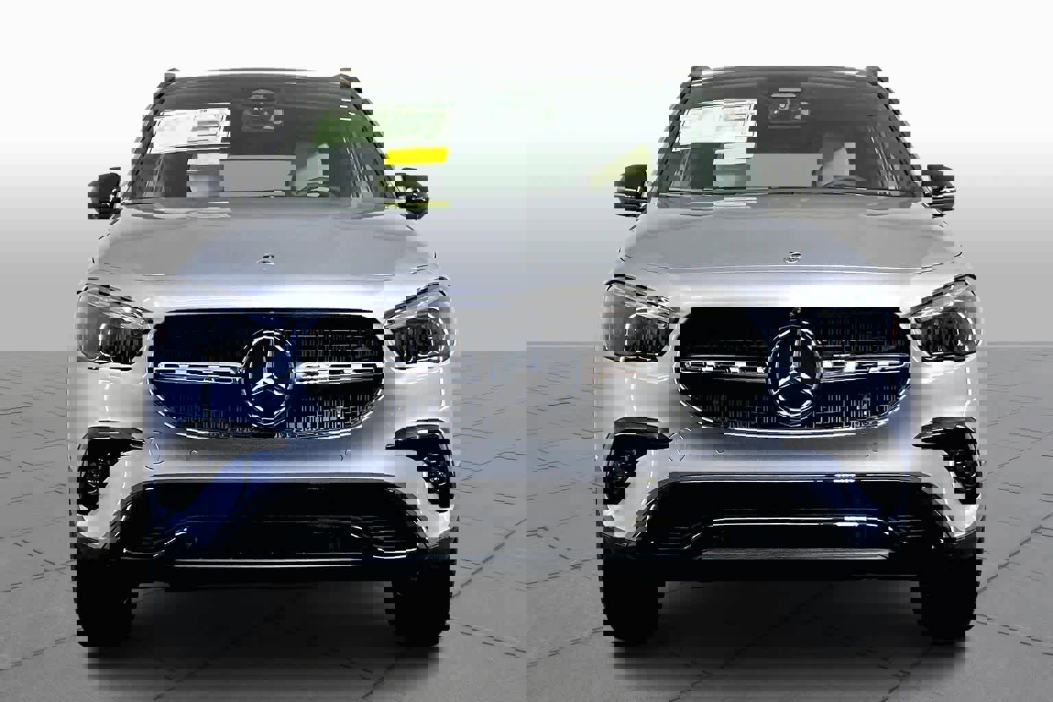 New 2026 Mercedes-Benz GLA 250 4MATIC image 2