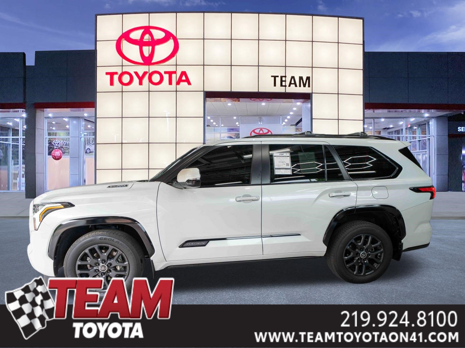 Used 2024 Toyota Sequoia Platinum AWD/4WD image 1