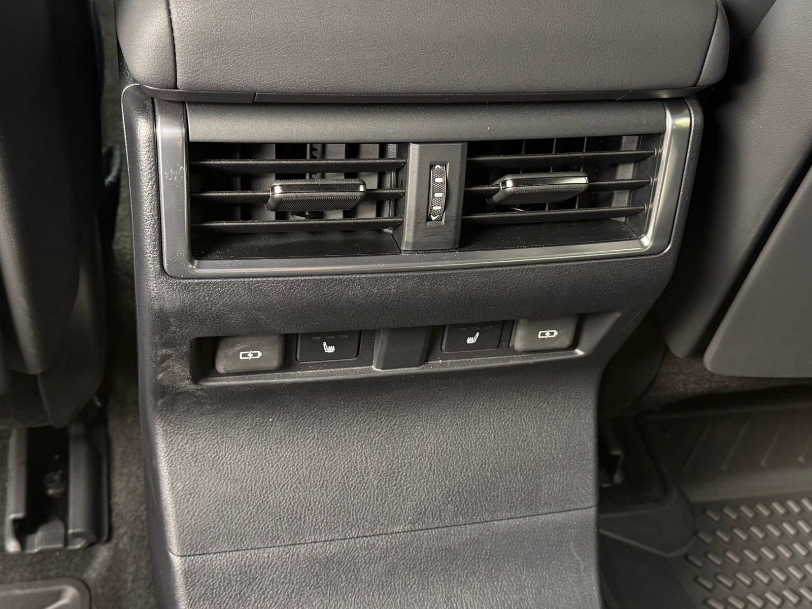 Used 2024 Lexus GX 550 AWD/4WD image 28