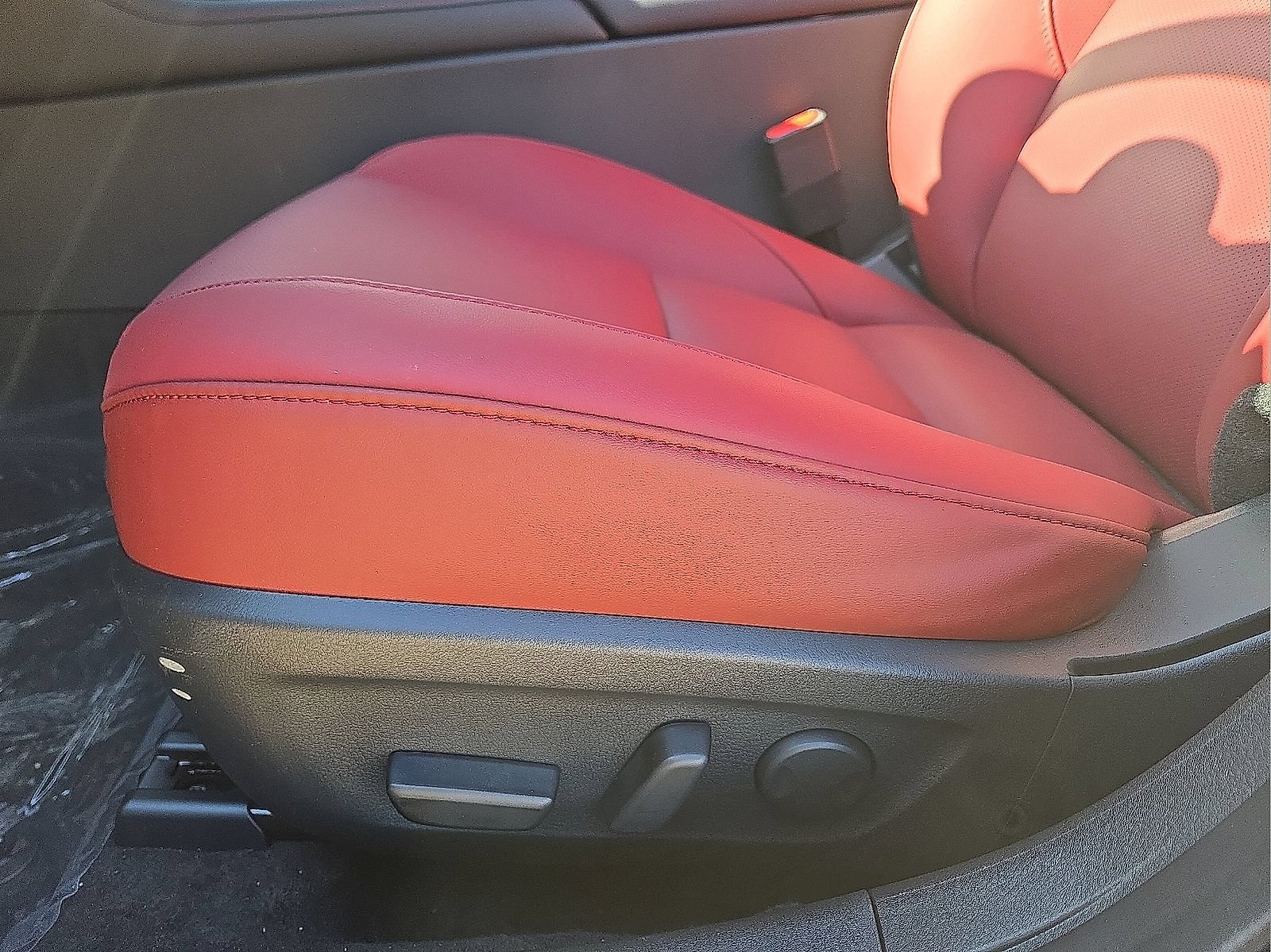 New 2026 MAZDA MAZDA3 Carbon AWD/4WD image 21