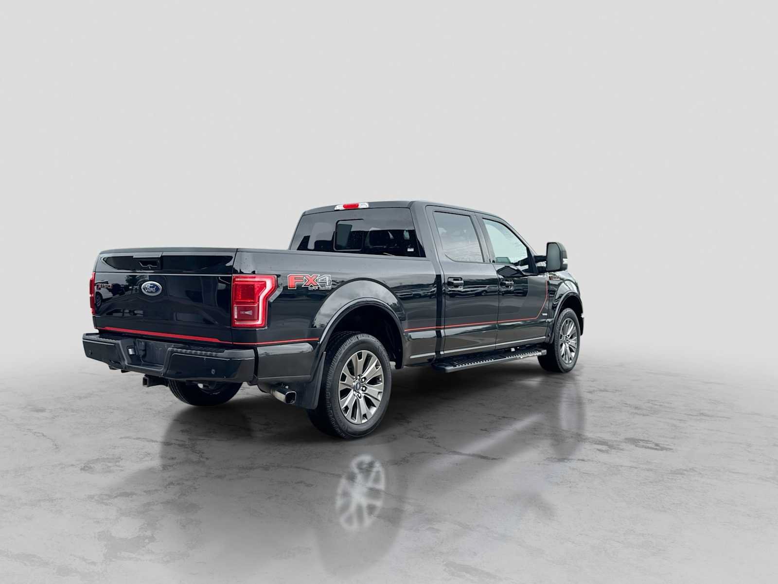Used 2016 Ford F150 Lariat w/ Equipment Group 502A Luxury AWD/4WD image 6