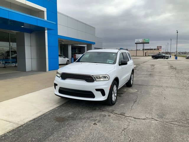 Used 2024 Dodge Durango SXT RWD image 2