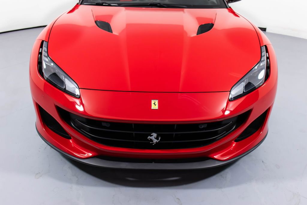 Used 2019 Ferrari Portofino RWD image 13