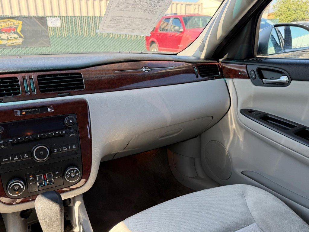 Used 2007 Chevrolet Impala LT w/ Preferred Equipment Group image 26