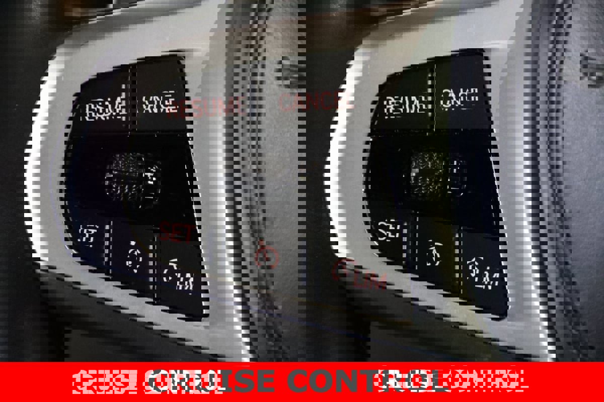 Used 2023 BMW X3 M40i w/ Premium Package image 17