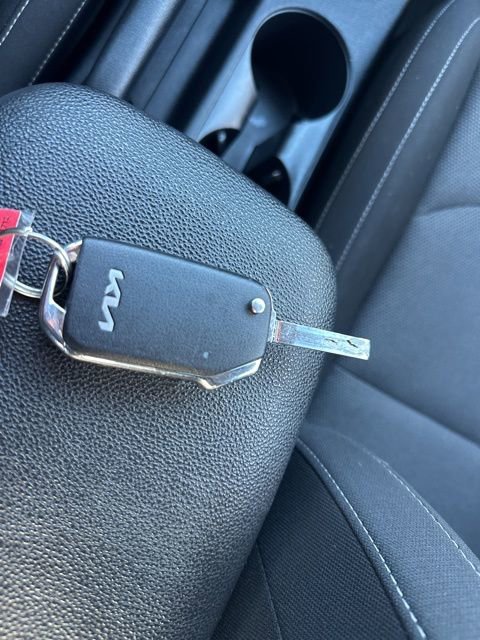 Used 2024 Kia Forte LXS image 29