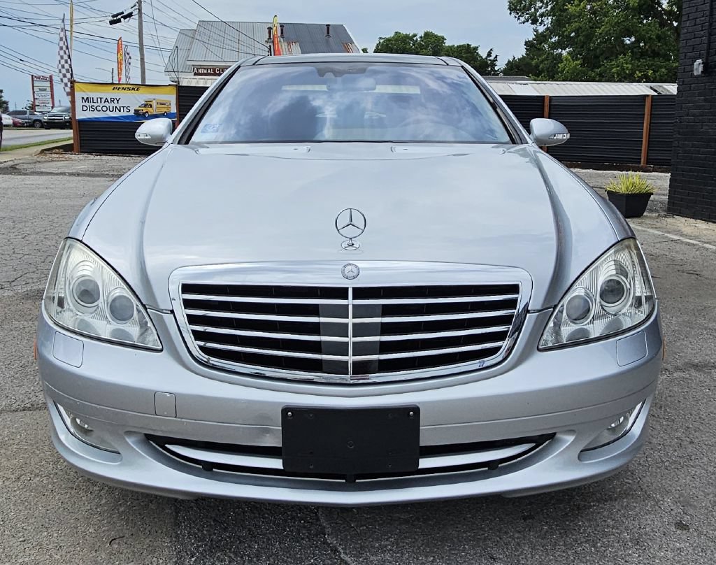 Used 2007 Mercedes-Benz S 550 image 8