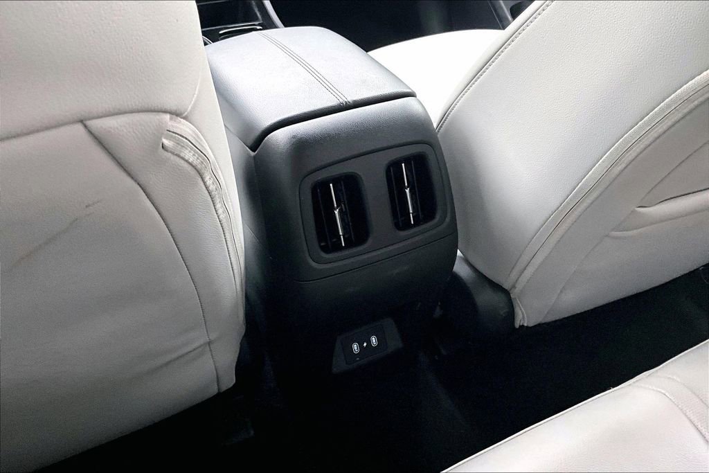 Certified 2025 Hyundai Santa Cruz SEL image 34