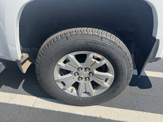Used 2022 Chevrolet Colorado LT w/ Safety Package image 13