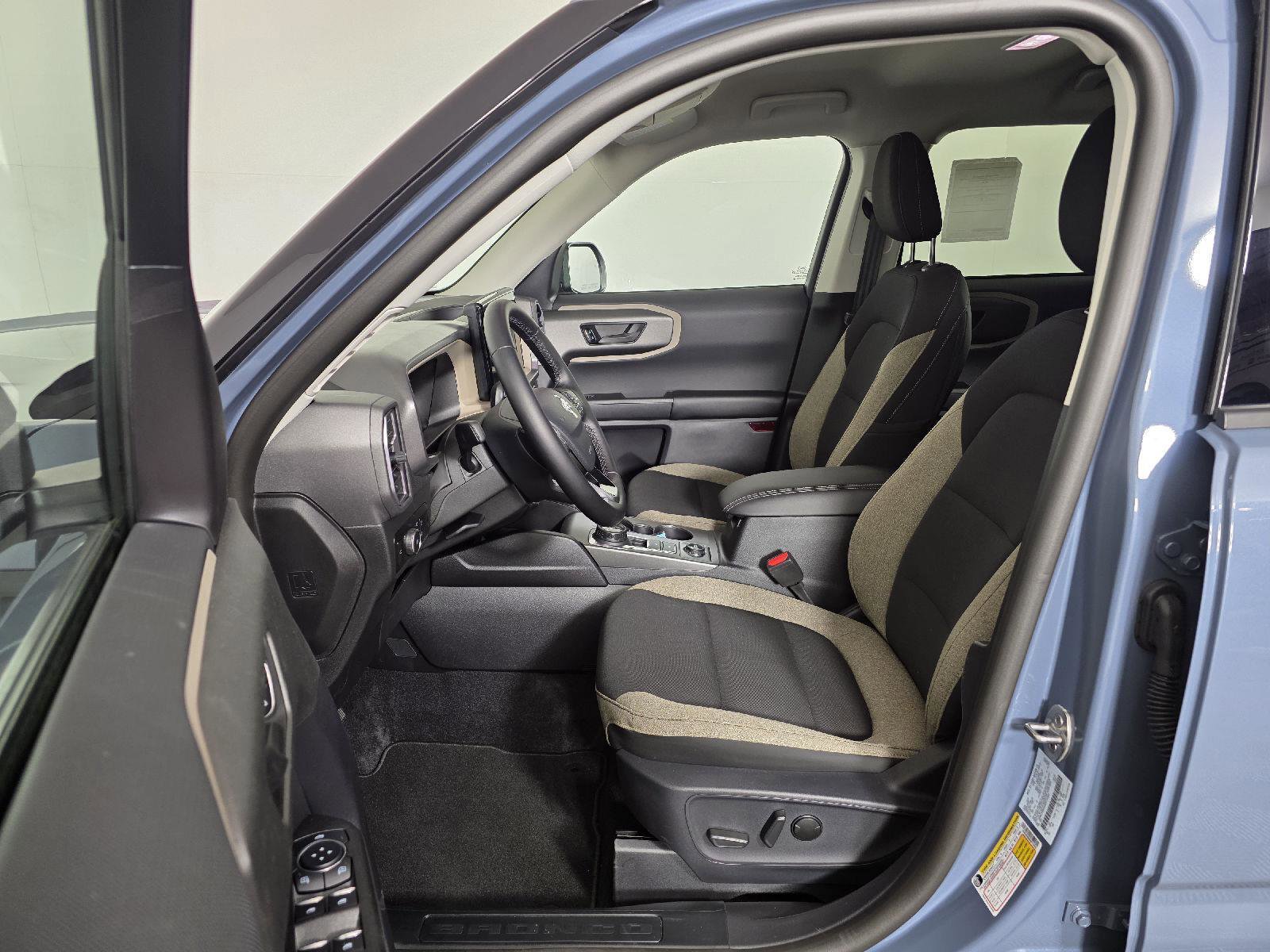 Used 2025 Ford Bronco Sport Big Bend w/ Convenience Package image 13