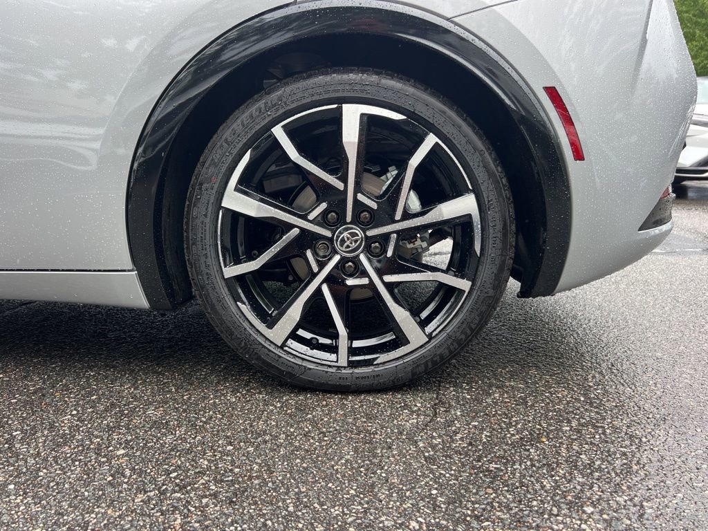 New 2026 Toyota Prius Plug-In Hybrid image 7