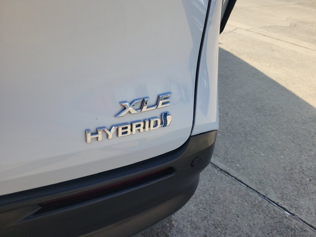 Used 2022 Toyota Sienna XLE FWD image 10
