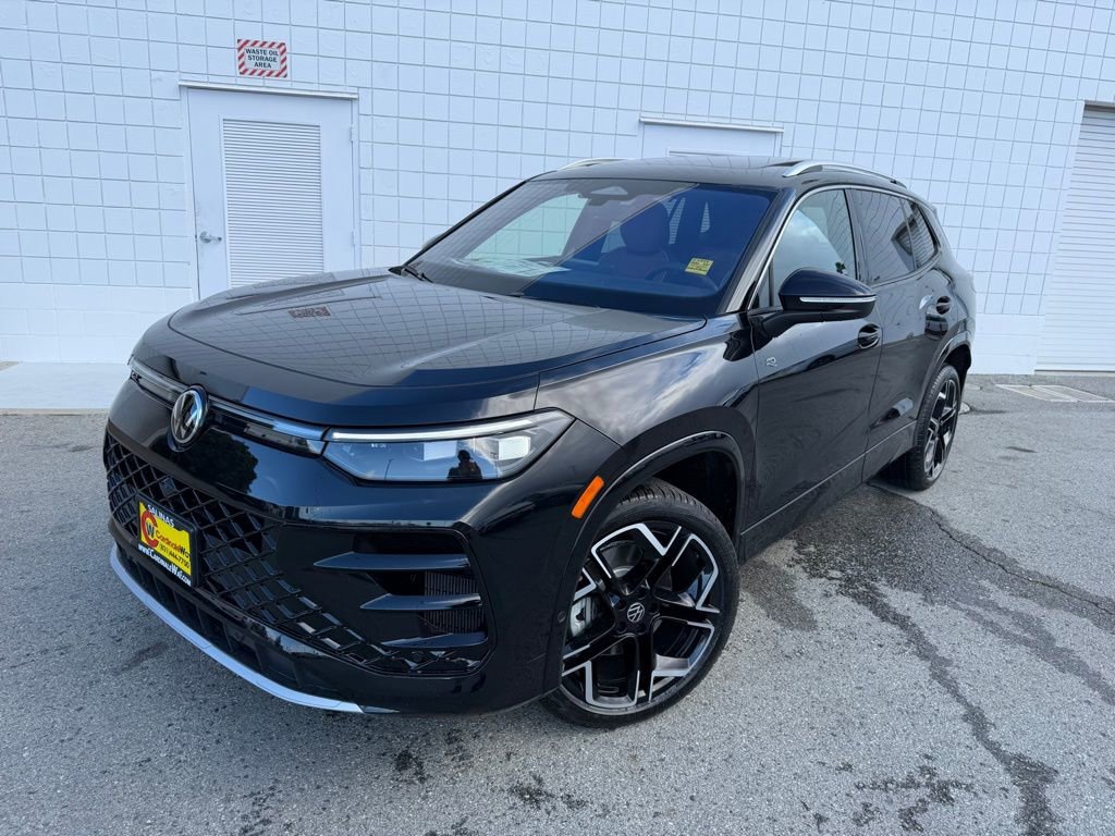 New 2026 Volkswagen Tiguan SEL R-Line